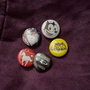 Set of 5 Band and Cartoon Pins